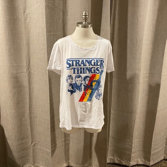 Netflix Tops - 🛍5/$13🛍 Stranger Things T-Shirt, L, gently Used
